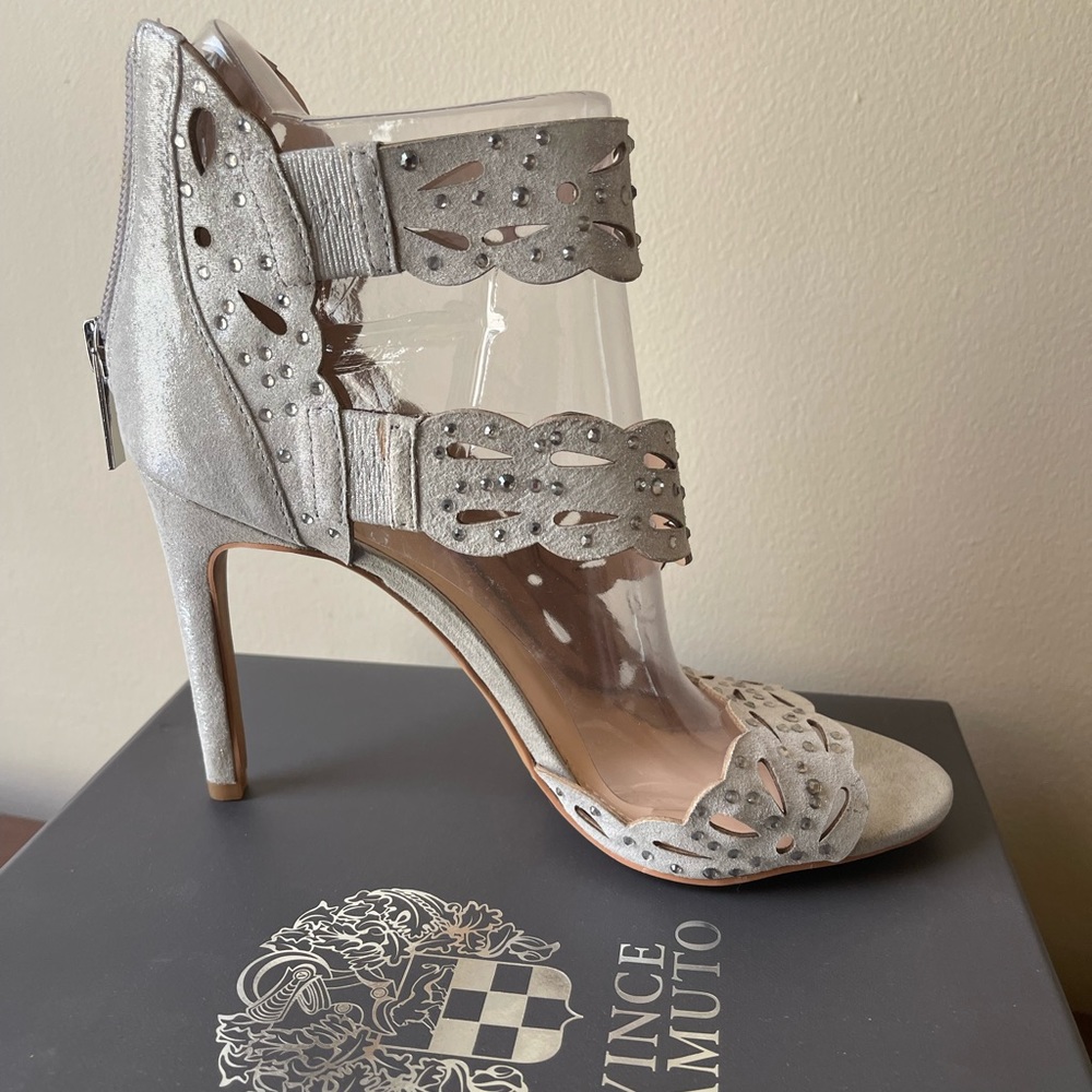 NEW Vince Canute Heel - Size 6.5M Earl Grey Glitz Suede.